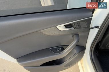 Седан Audi A4 2016 в Харькове
