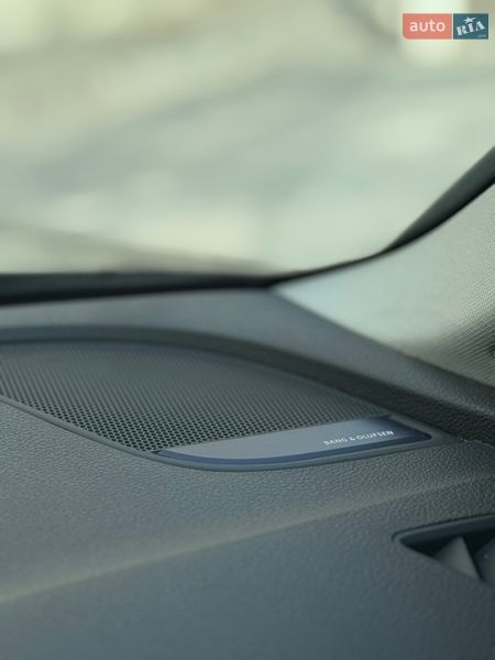 Седан Audi A4 2016 в Львові