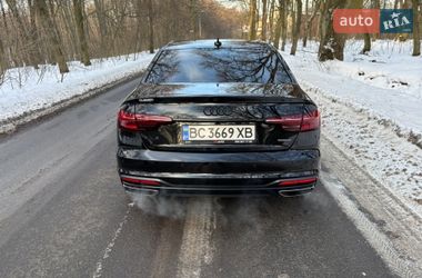 Седан Audi A4 2021 в Львове