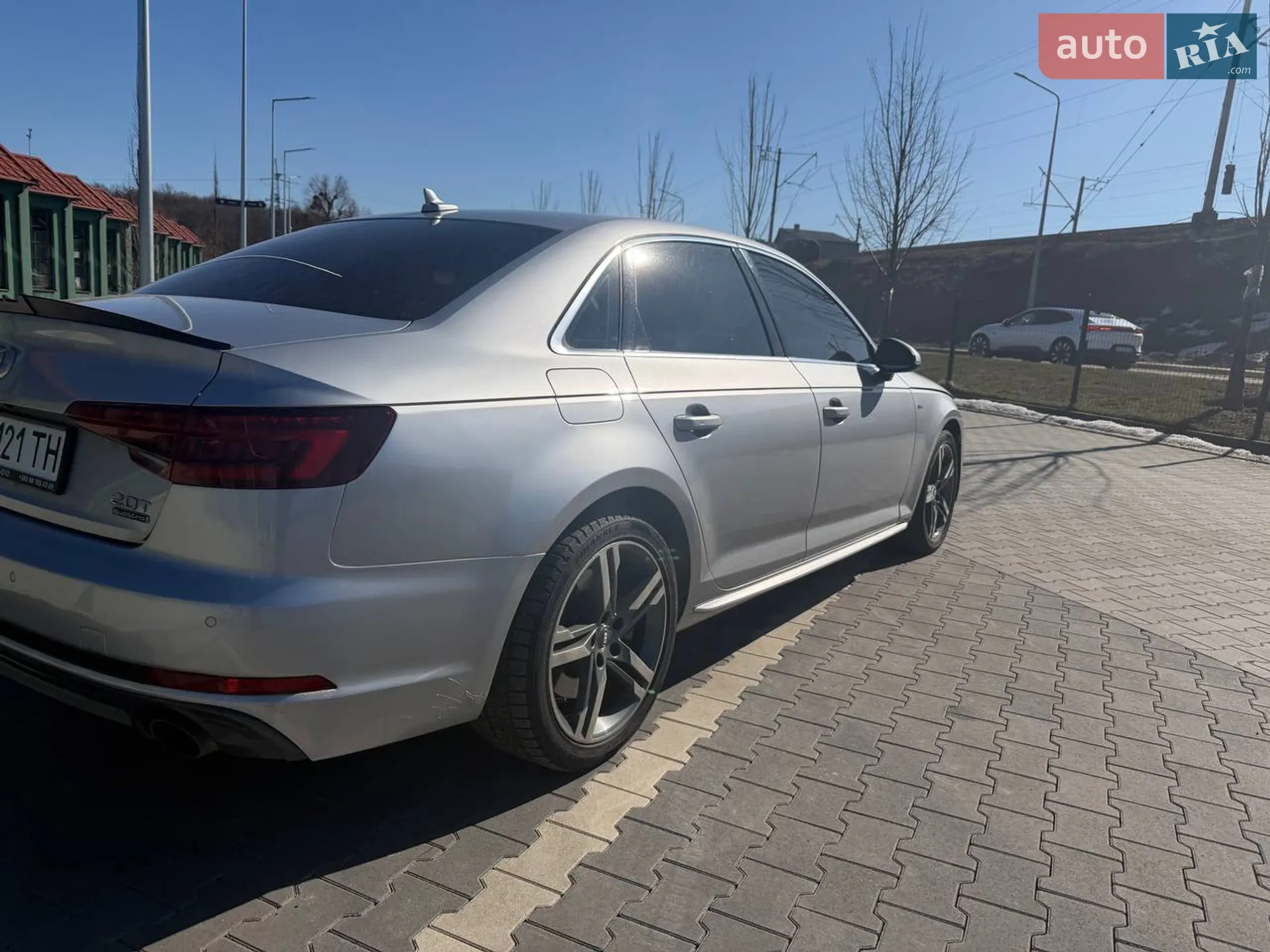 2017 Audi A4 - мініатюра 9