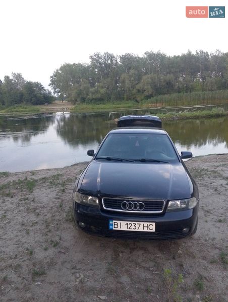 Седан Audi A4 1999 в Глобиному