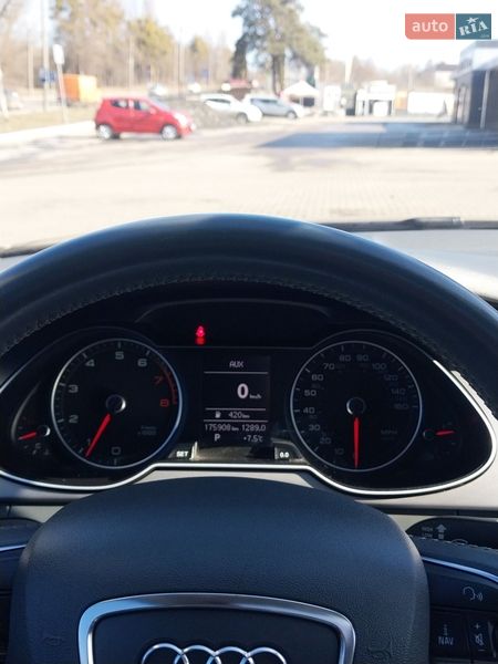 Седан Audi A4 2013 в Ровно