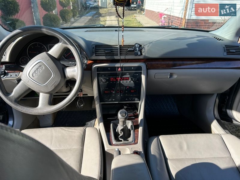 Седан Audi A4 2005 в Калуші