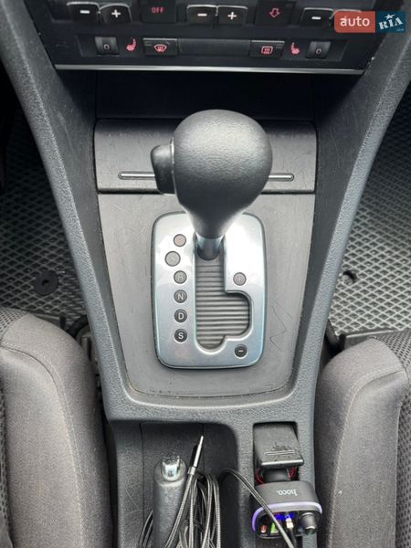 Универсал Audi A4 2003 в Черновцах