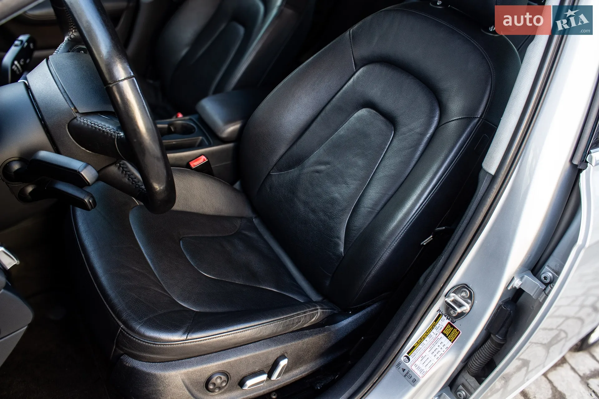 2013 Audi A4 - мініатюра 26