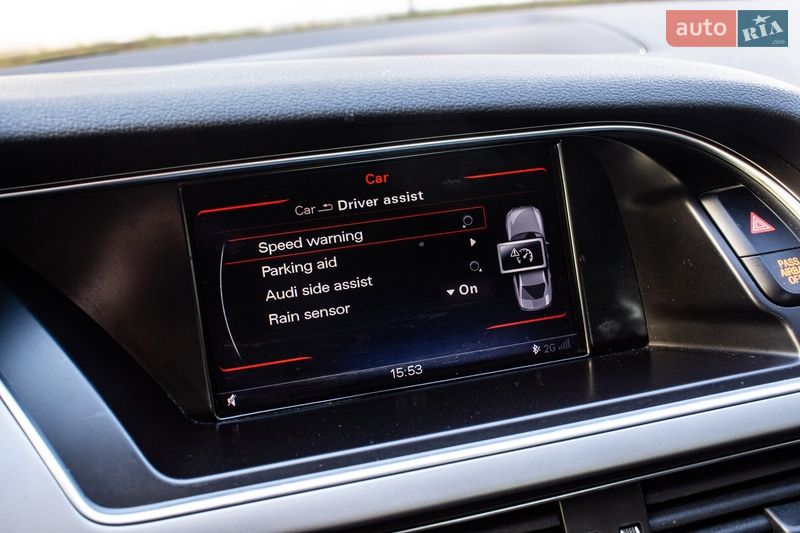 Седан Audi A4 2013 в Львове