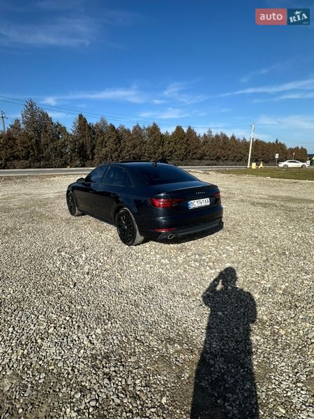 Седан Audi A4 2017 в Львове