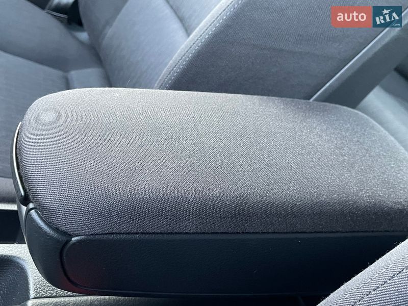 Універсал Audi A4 2006 в Сарнах