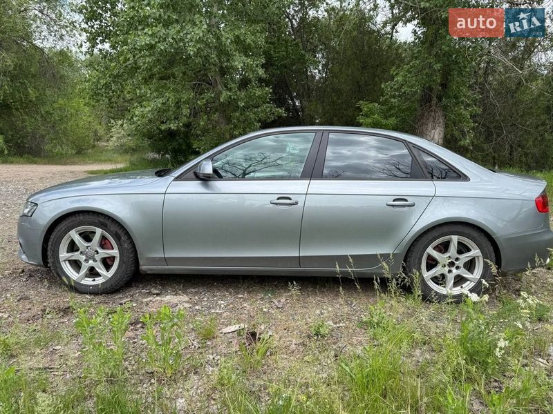 Седан Audi A4 2008 в Вознесенске