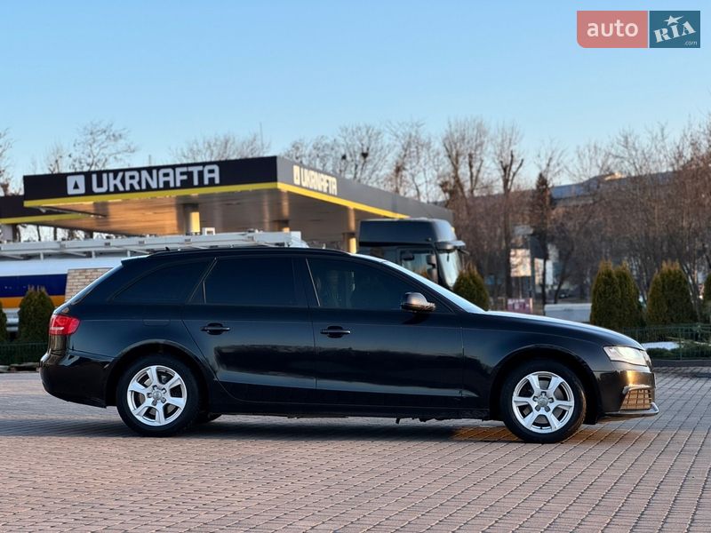 Универсал Audi A4 2010 в Хмельницком