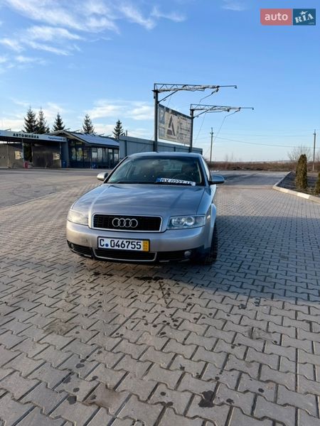 Седан Audi A4 2002 в Снятині