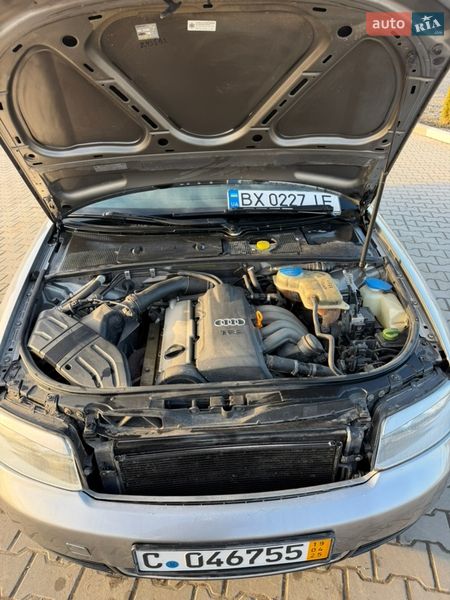 Седан Audi A4 2002 в Снятині