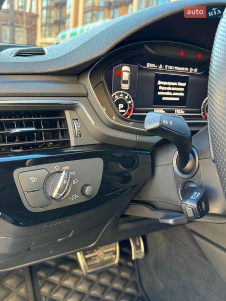 Седан Audi A4 2019 в Киеве