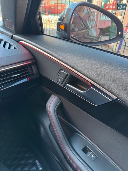 Седан Audi A4 2019 в Киеве