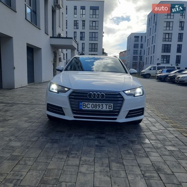 Универсал Audi A4 2018 в Ужгороде