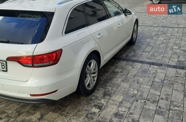 Универсал Audi A4 2018 в Ужгороде