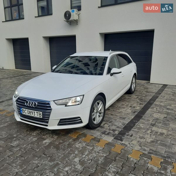 Универсал Audi A4 2018 в Ужгороде