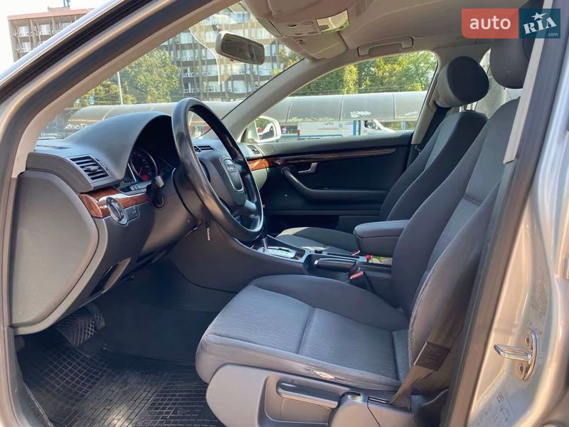 Седан Audi A4 2006 в Киеве