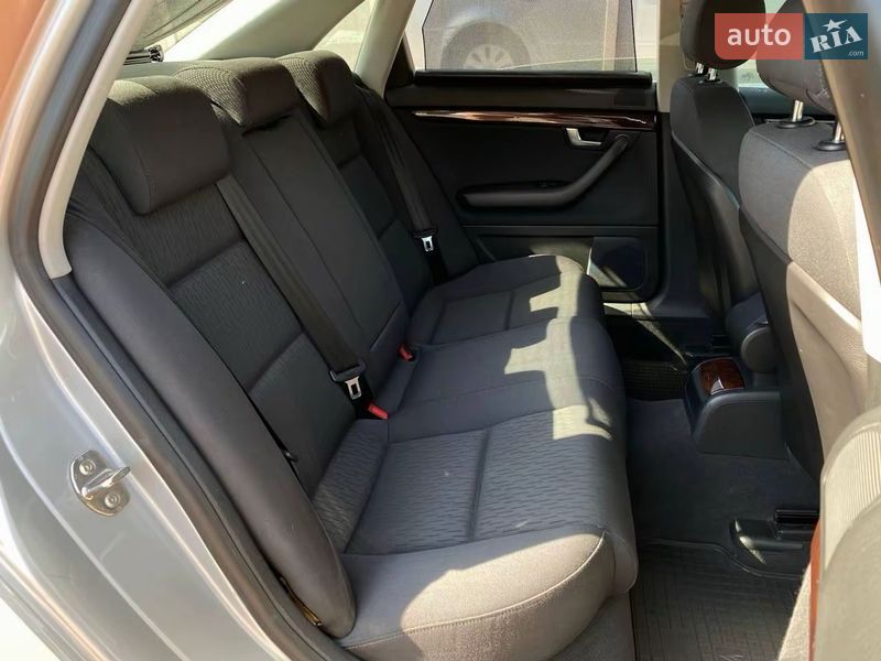 Седан Audi A4 2006 в Киеве
