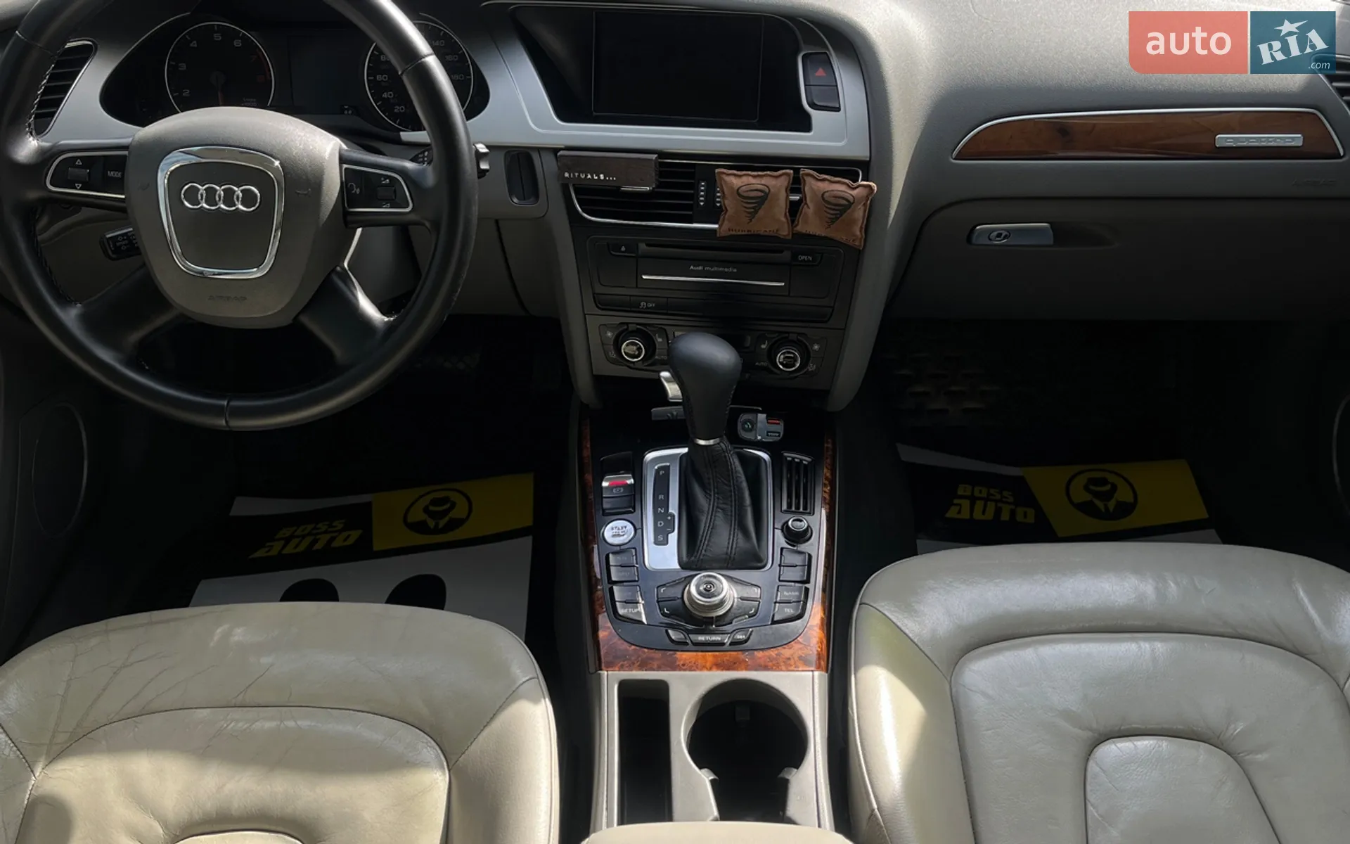 2010 Audi A4 - мініатюра 11