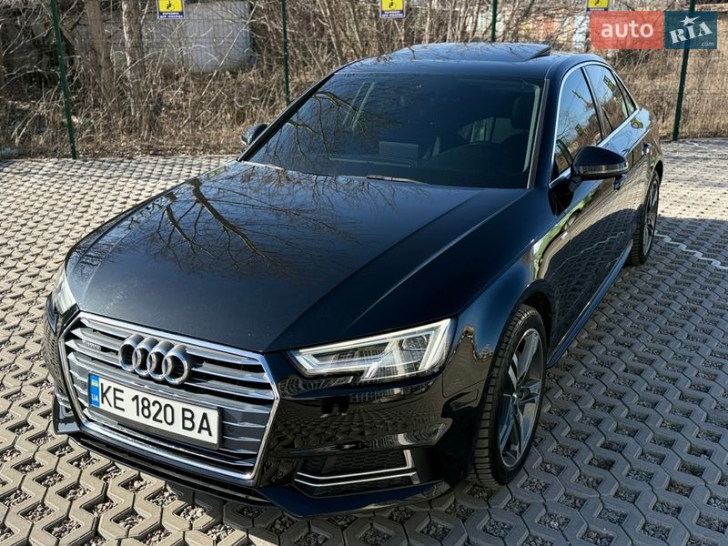 Седан Audi A4 2016 в Полтаве