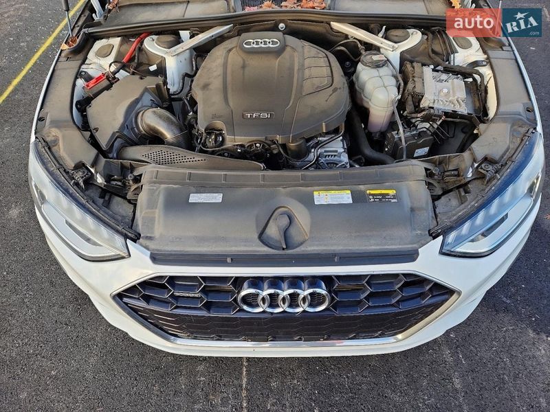 Седан Audi A4 2020 в Львове