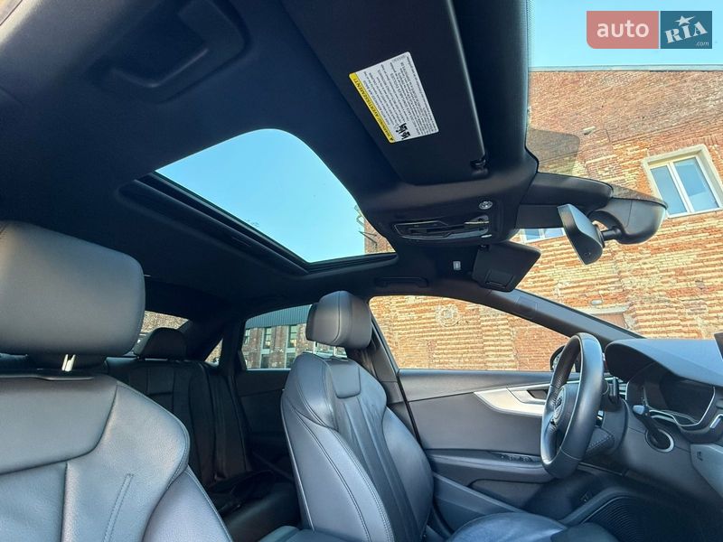 Седан Audi A4 2019 в Чернівцях