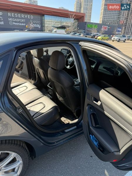 Седан Audi A4 2009 в Києві