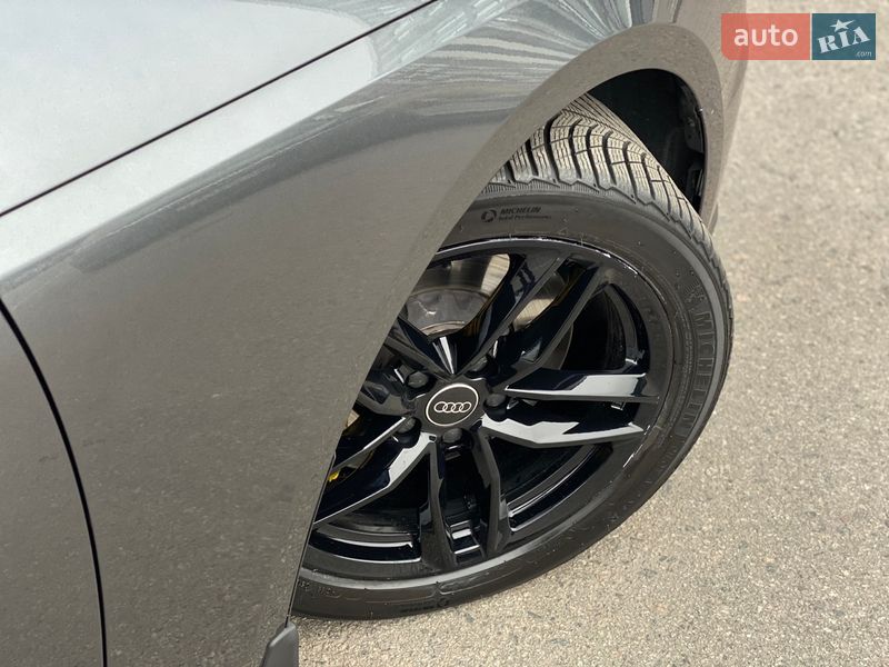 Седан Audi A4 2020 в Києві