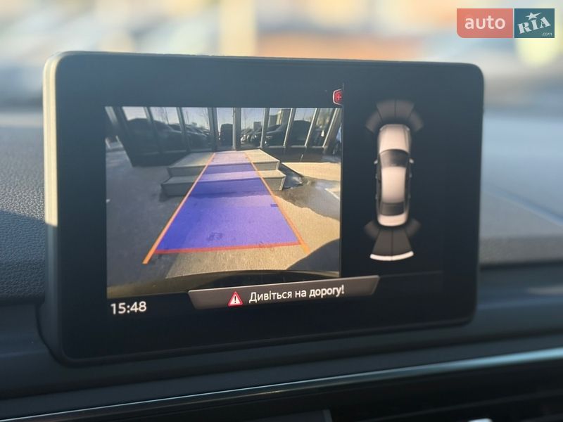 Седан Audi A4 2017 в Киеве