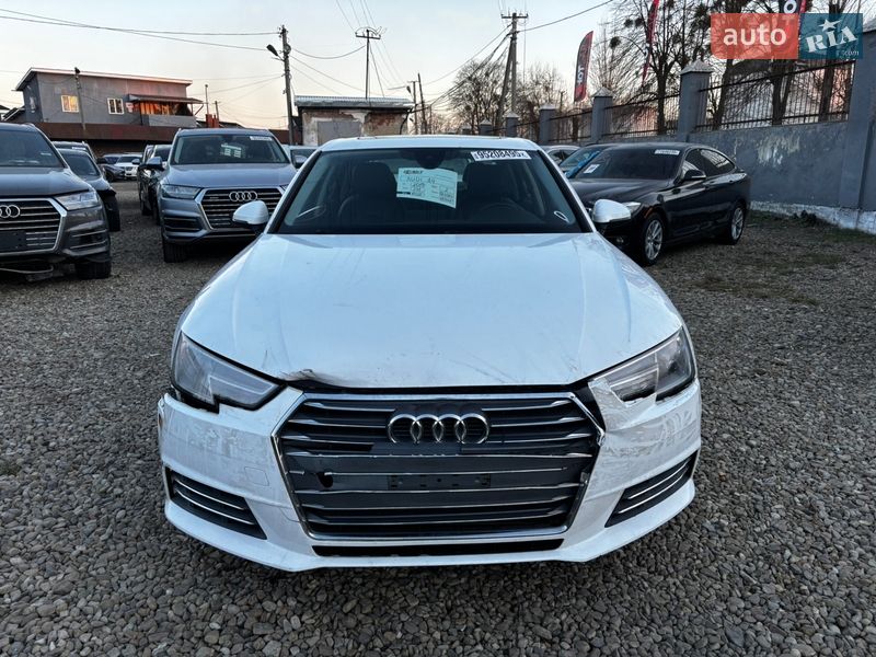 Седан Audi A4 2017 в Стрию