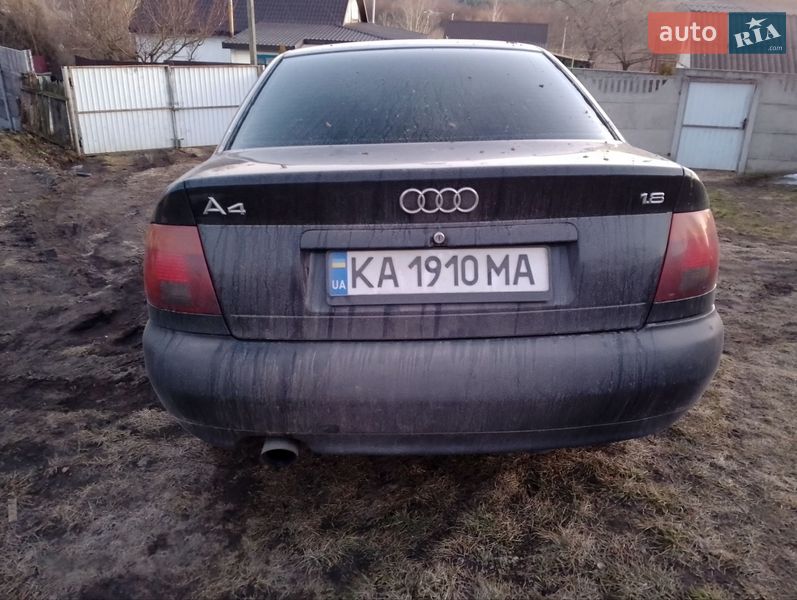 Седан Audi A4 1996 в Василькове