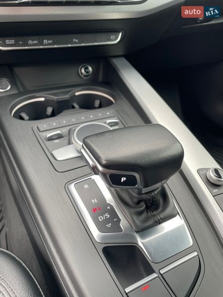 Седан Audi A4 2017 в Кривому Розі