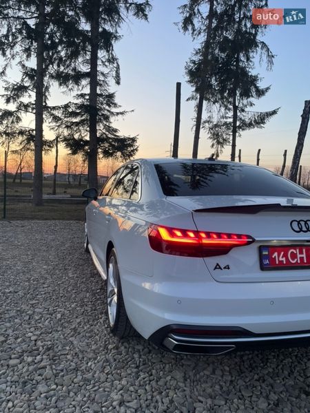 Седан Audi A4 2023 в Стрые