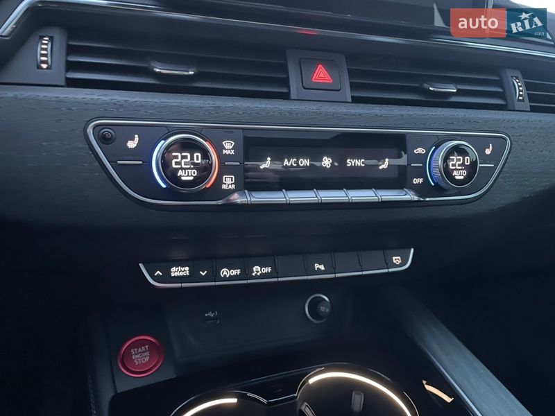 Седан Audi A4 2023 в Стрые