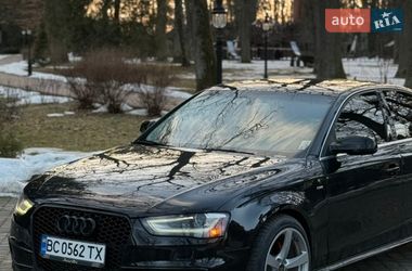 Седан Audi A4 2013 в Львове