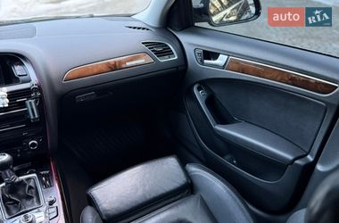 Седан Audi A4 2013 в Львове