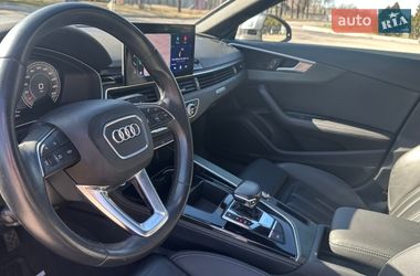 Седан Audi A4 2022 в Днепре