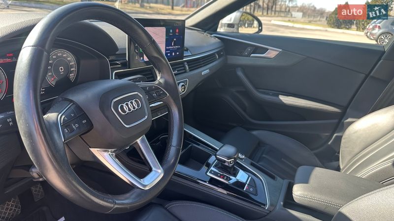 Седан Audi A4 2022 в Днепре