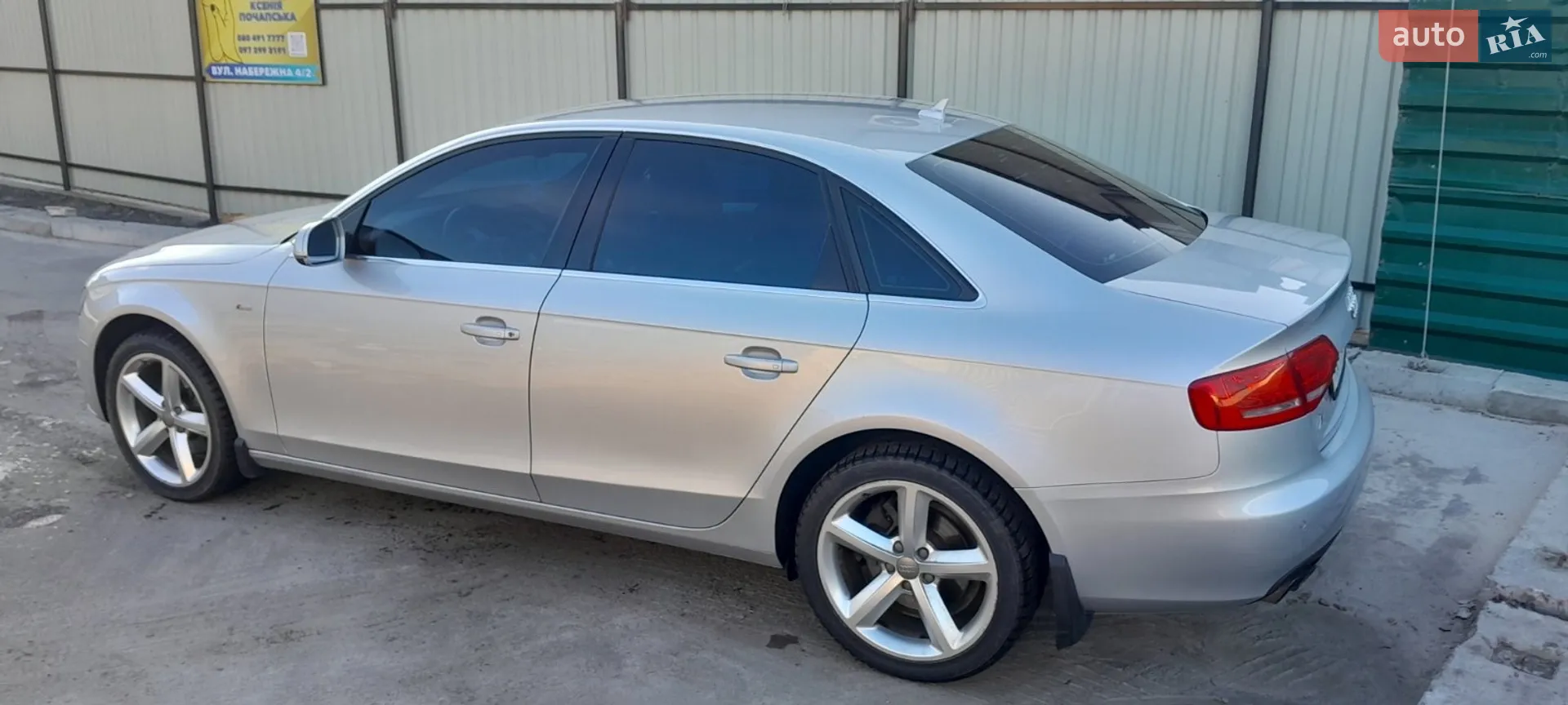 2010 Audi A4 - мініатюра 5