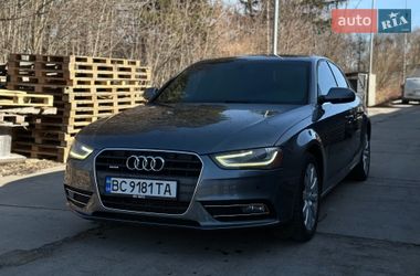 Седан Audi A4 2012 в Стрию