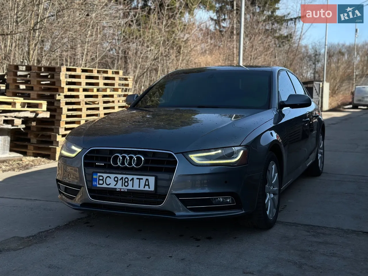 2012 Audi A4 - мініатюра 10