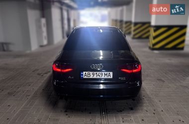 Седан Audi A4 2013 в Виннице