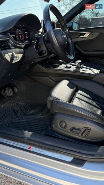 Седан Audi A4 2017 в Днепре