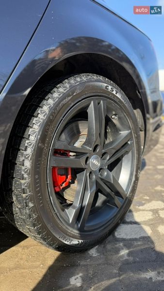 Седан Audi A4 2016 в Хмельницькому