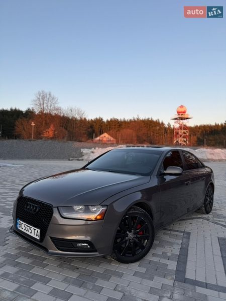 Седан Audi A4 2014 в Львові