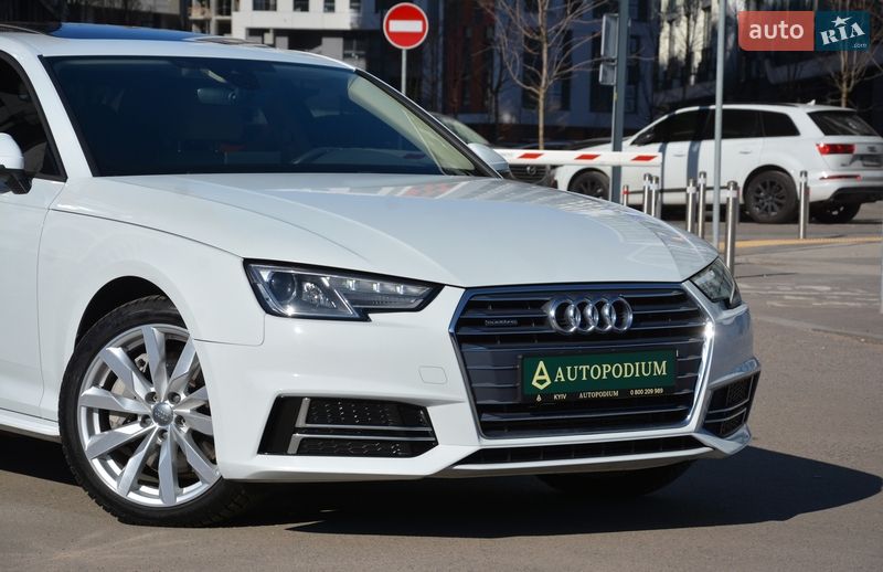 Седан Audi A4 2018 в Киеве