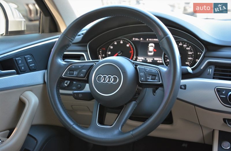 Седан Audi A4 2018 в Киеве