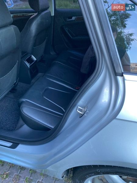 Седан Audi A4 2009 в Киеве