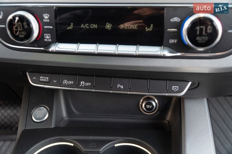 Седан Audi A4 2016 в Самборе